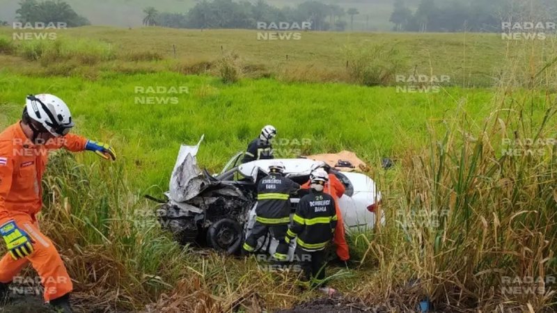 Irm Os Morrem Em Acidente Ao Retornarem Do Vel Rio Do Pai Na Br