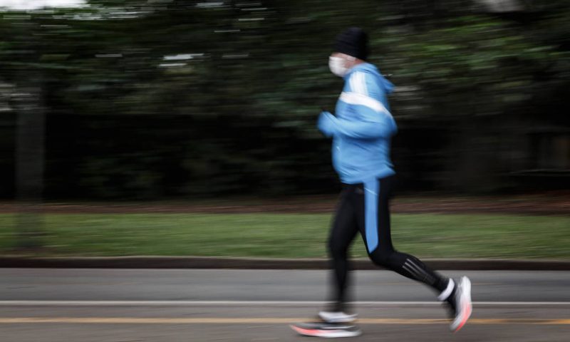 Fazer exercícios pela noite é mais eficiente para o metabolismo, diz estudo