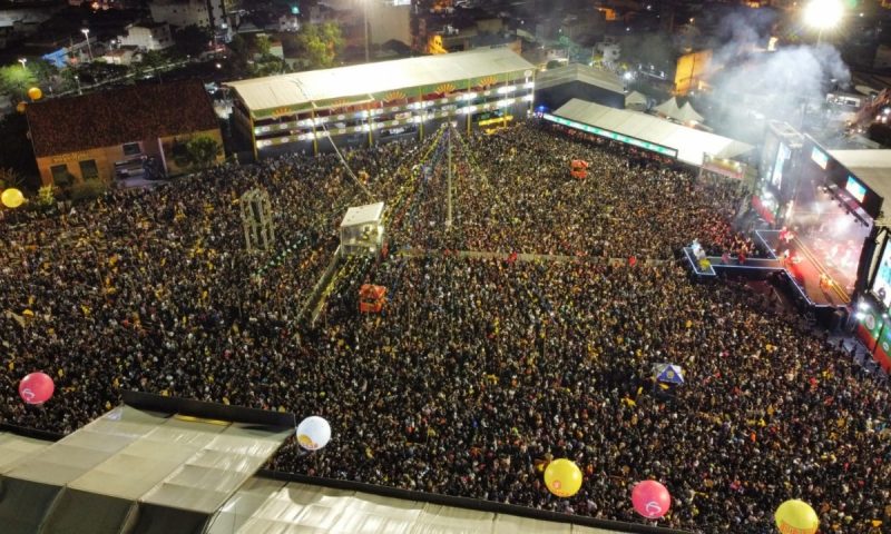 Abertura do São João 2022 de Caruaru atraiu 60 mil pessoas