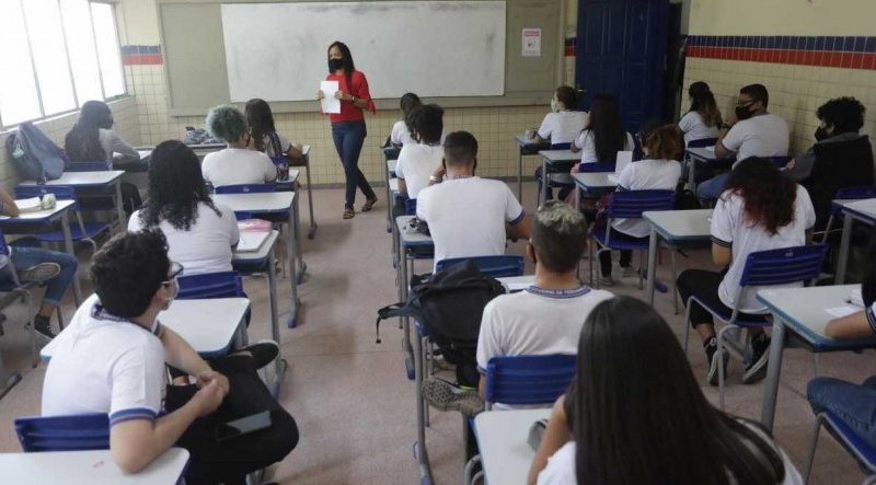 Inscrição para concurso público de professor de Pernambuco acaba nesta segunda-feira