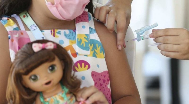 Caruaru paralisa vacinação de crianças contra Covid-19 por falta de imunizante