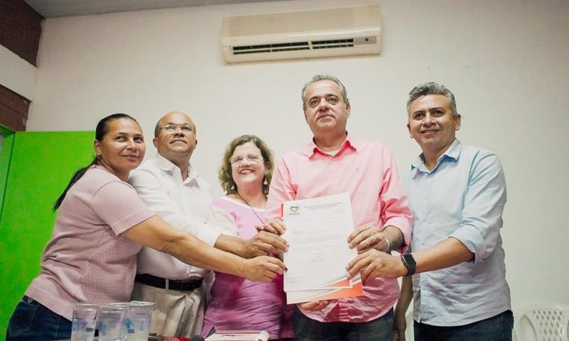 Em Ribeirão, Danilo Cabral recebe apoio da Fetaepe e assegura ampliação dos programas de proteção social