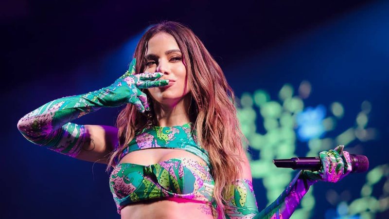 Lula ou Bolsonaro? Anitta declara voto para presidente: ‘Este ano estou com ele’; confira