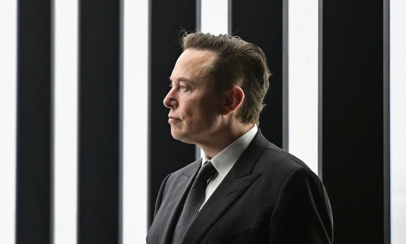 Twitter está contratando, diz Elon Musk em rede social