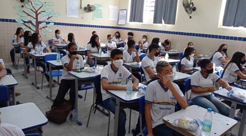 Precatórios do Fundef: STF libera dinheiro para governo de Pernambuco pagar professores