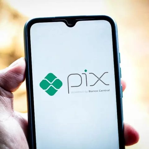 Pix completa 5 anos e terá rastreamento para bloquear dinheiro de fraudes e golpes