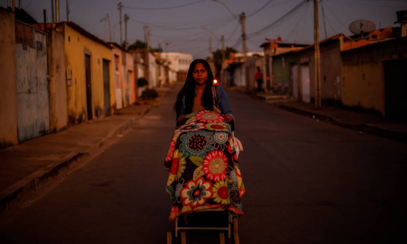 Governo Bolsonaro tira dinheiro de creches e gasto federal com obras cai 80%