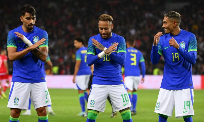 Brasil encerra ciclo pré-Copa com bom futebol e goleada sobre a Tunísia em Paris