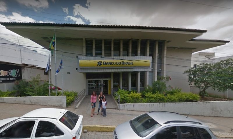 Três suspeitos de assaltar agência do Banco do Brasil de Taquaritinga do Norte são presos