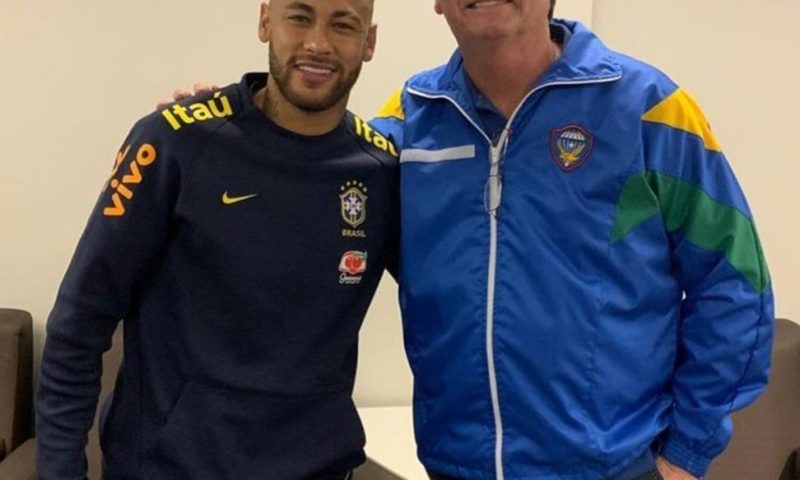 Neymar não transfere título e terá que viajar para o Brasil se quiser votar em Bolsonaro