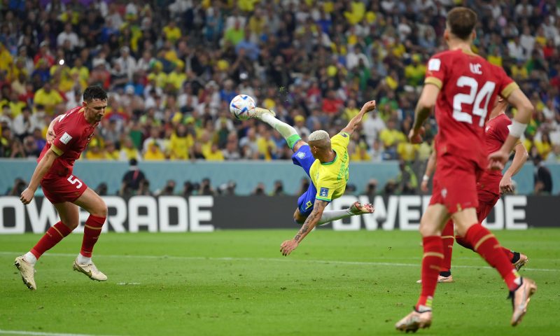 Richarlison comanda vitória de 2 a 0 do Brasil contra a Sérvia em estreia no Catar