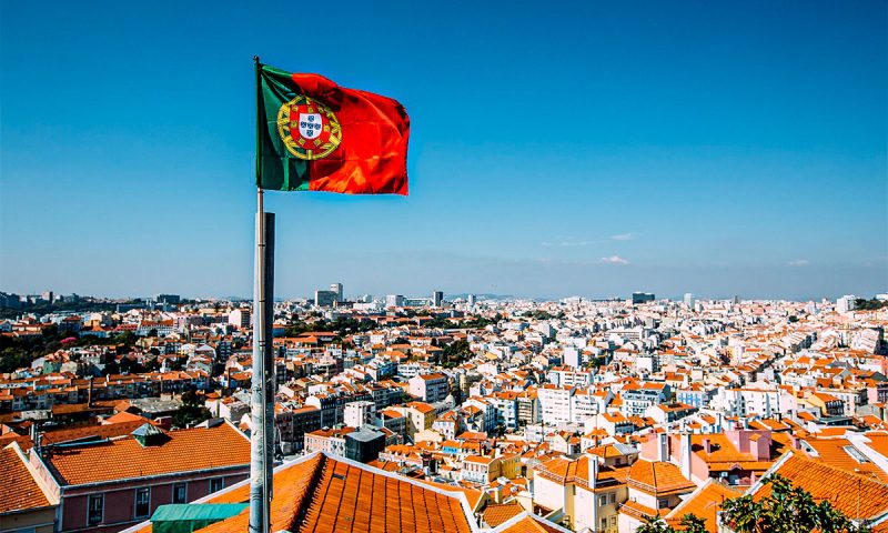 Brasileiros já podem pedir visto para viver em Portugal enquanto procuram trabalho