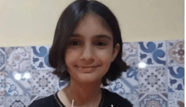 ‘Perdi minha filha para o ódio’: família se despede da menina morta em ataque a escolas em Aracruz