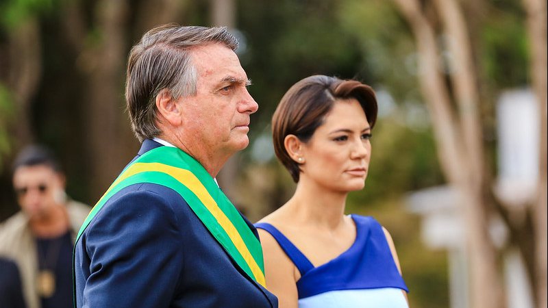 PL cogita lançar Michelle Bolsonaro para disputa ao Senado em 2026