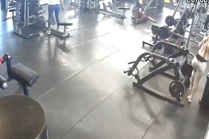 Vídeo mostra momento em que personal trainer é executado dentro de academia de Caruaru,PE