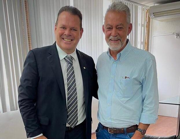 Deputado France Hacker (PSB) pede melhorias das estradas da Mata Sul