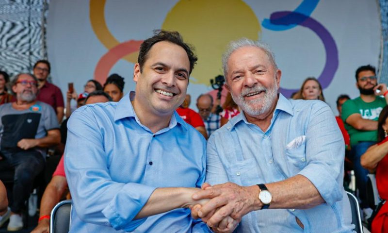 Lula convida Paulo Câmara para assumir presidência do Banco do Nordeste
