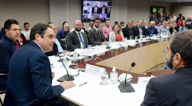 Paulo Câmara assume Banco do Nordeste e diz que missão é consolidar banco como vetor de desenvolvimento da região