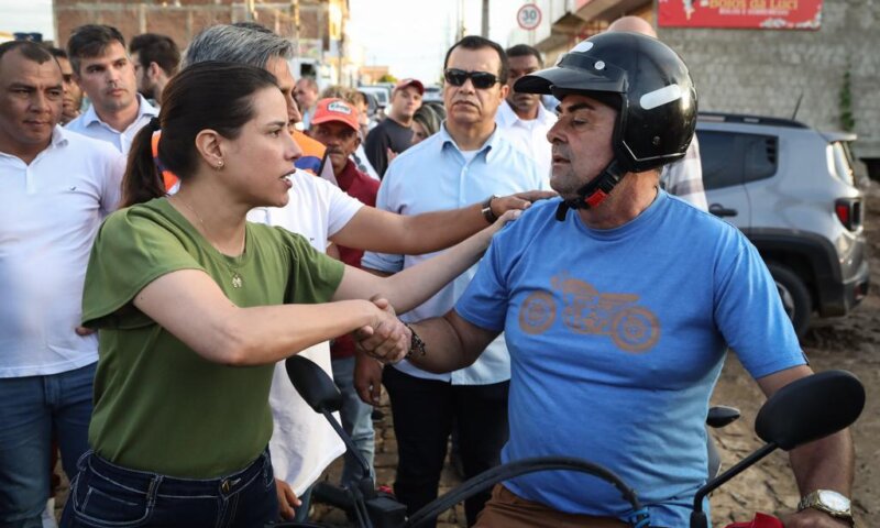 Raquel Lyra visita cidades atingidas pelas chuvas e anuncia R$ 23 milhões em investimentos para Defesa Civil