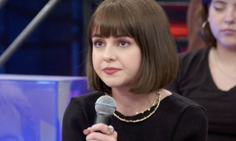 Klara Castanho chora ao falar de estupro: ‘Fui forçada a trazer a público’