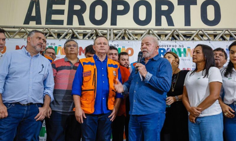 Após 100 dias de governo, Lula pergunta: “O que estão achando?”