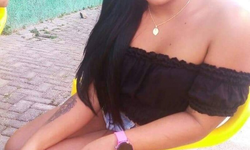 Jovem de 25 anos  é morta com golpe de faca peixeira no centro de Caruaru,PE