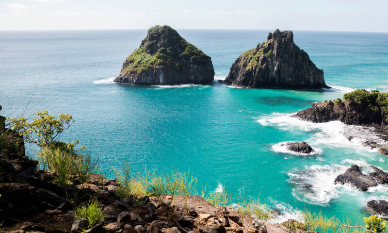Limite a turistas em Fernando de Noronha gera críticas de donos de pousadas e hotéis