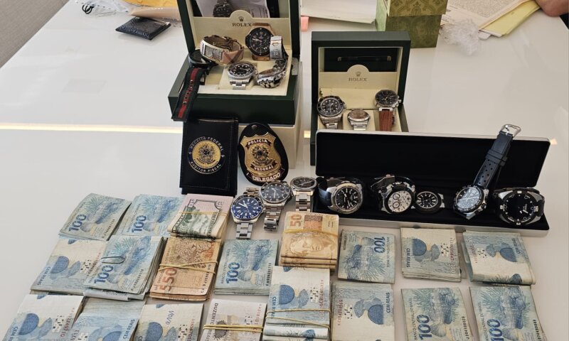 Operação da Polícia Federal apura esquema irregular em inspeções fiscais no Porto de Suape