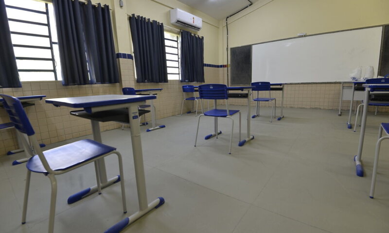 Professores da Rede Estadual param novamente nestas segunda e terça