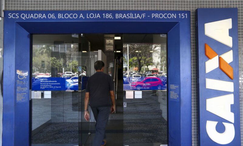 Caixa libera abono salarial para nascidos em setembro e outubro