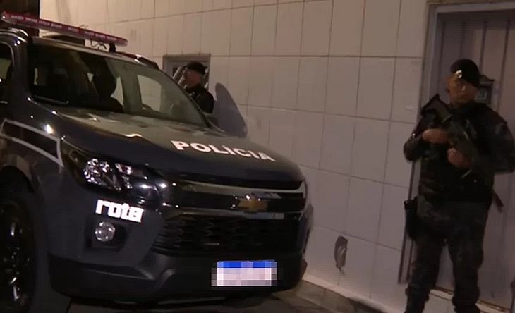 Golpe do amor: médico é sequestrado, tem mãos e pés amarrados, e perde R$ 180 mil