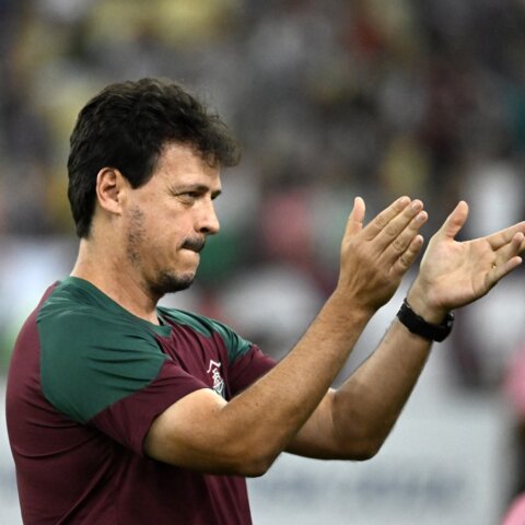CBF define Fernando Diniz, do Fluminense, como técnico interino da seleção brasileira