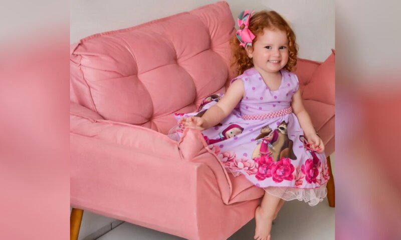 Pai mata filha de 4 anos e se mata em seguida,diz polícia