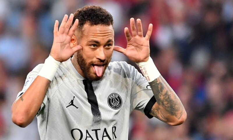 Em entrevista a TV Globo, Neymar diz ter vivido ‘inferno’ no PSG com Messi