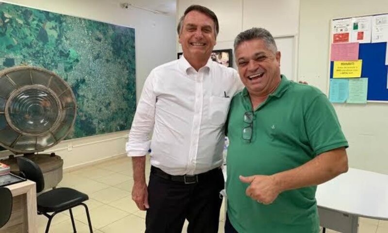 Prefeito bolsonarista cancela desfile de 7 de setembro ”Brasil passa por um momento difícil