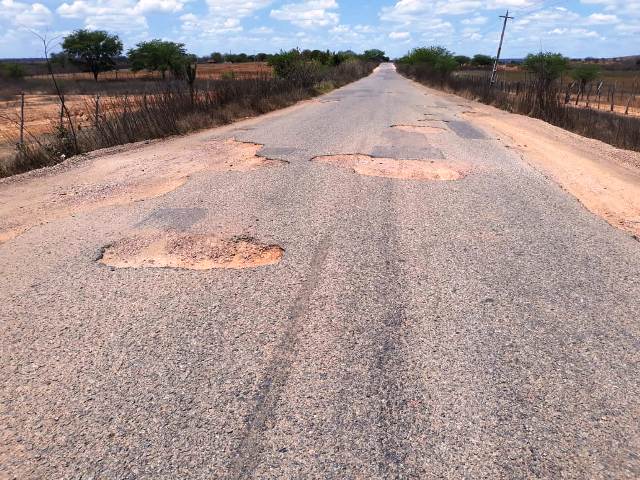 PE-096 e PE-126 na Mata Sul entre as dez piores estradas do Brasil