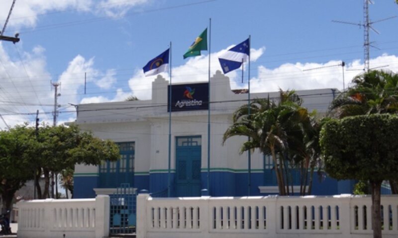 Prefeitura de Agrestina abre inscrições de concurso público com 269 vagas e salários de até R$ 3,3 mil