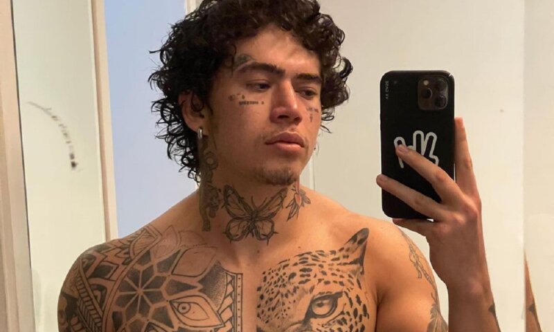 Em desabafo,Whindersson Nunes diz que perdeu outro filho e que quase morreu na Inglaterra