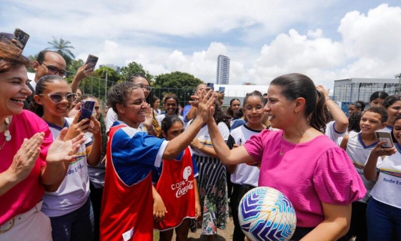 Raquel Lyra sanciona lei que institui a Política Estadual de Apoio e Incentivo às Mulheres no Esporte