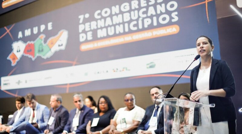 Raquel Lyra anuncia construção do primeiro lote de 50 novas creches para educação infantil