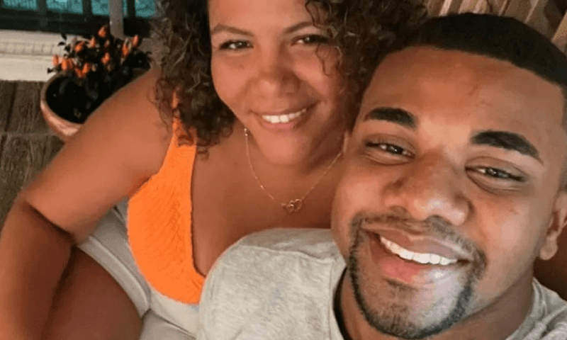 Após confirmar término, Davi apaga todas as fotos com Mani das redes sociais