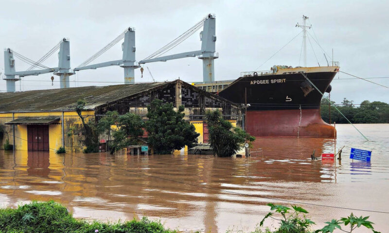 Sobe para 107 o número de  mortos no RS;  há 136 desaparecidos