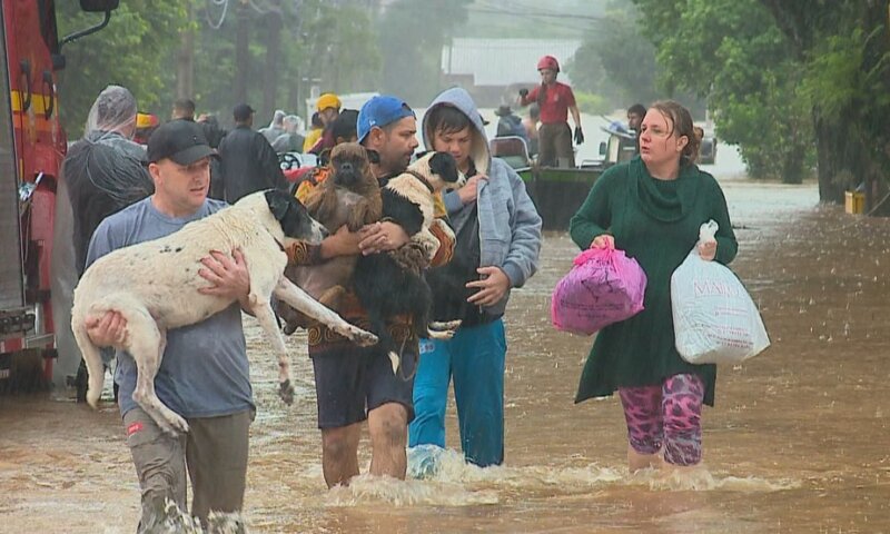 Temporais deixam rastros de destruição, 8 mortos e 18 desaparecidos no RS