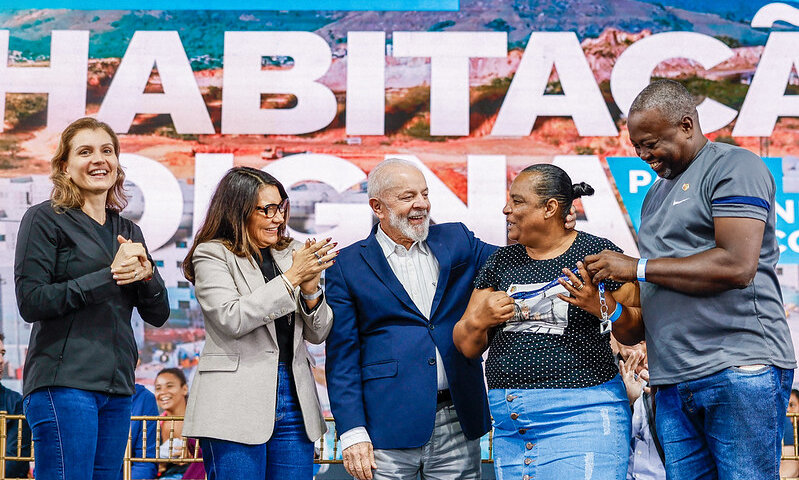 Lula volta a Pernambuco para entregar 448 unidades habitacionais nesta terça-feira(2)