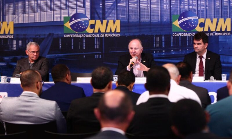 R$ 8 bilhões: Prefeitos embolsam nesta terça (9) repasse extra do Fundo de Participação dos Municípios (FPM)