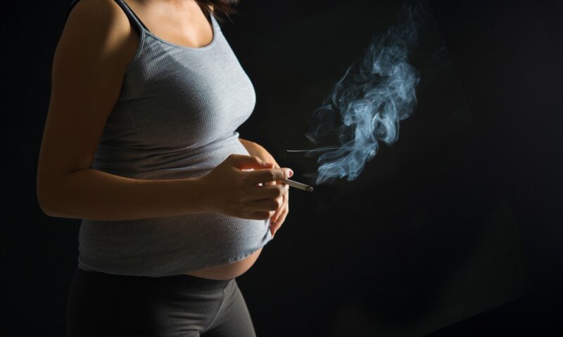 Cresce número de gestantes que fumam no Brasil