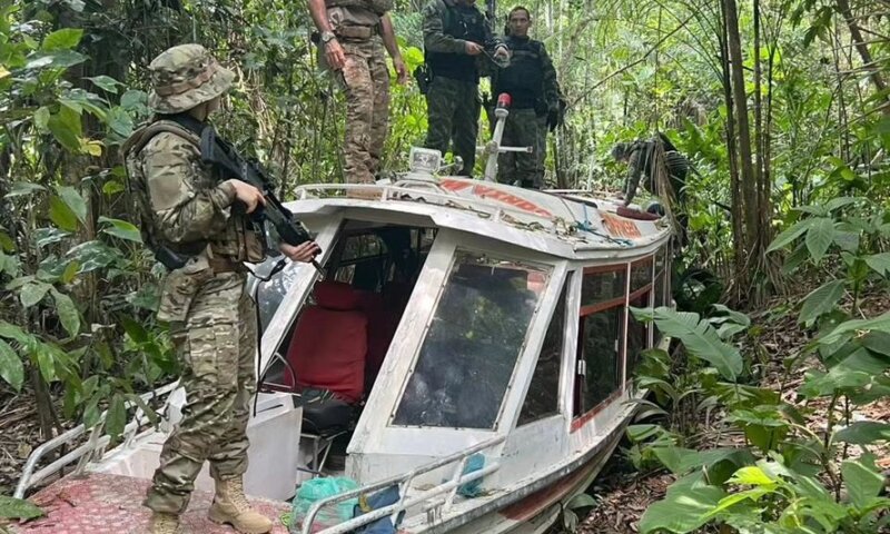 ‘Piratas’ sequestram lancha com 23 pessoas no Pará