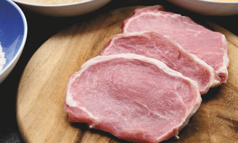 Médico publica raio-x impressionante de paciente infectado com parasita no corpo