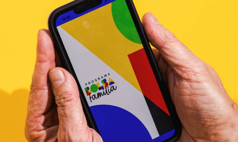 Bolsa Família de setembro começa a ser pago nesta terça; veja calendário e quem recebe