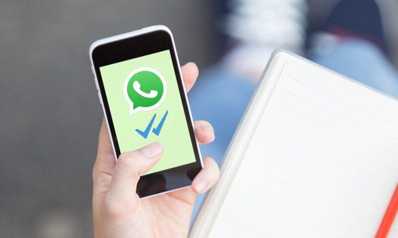 Você sabia? Dois tiques ficarem azuis no WhatsApp podem confirmar citação judicial; entenda